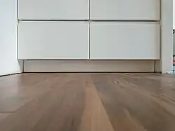 …and with toe kicks