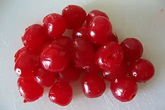 Pitted, loose maraschino cherries