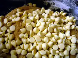 White chocolate chips
