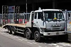 1993–2001, final facelift model with projector headlamps and new grille