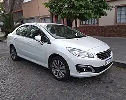 Peugeot 408