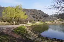 The Pré Charpin coal wash slag heap in La Machine.