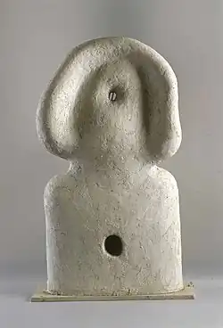 White Figure' (1978), asbestos cement h. 86 cm