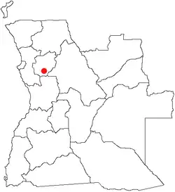 More than 700 villagers trekked 60 km from Golungo Alto to Ndalatando (red dot), fleeing a UNITA attack. They remained uninjured.