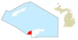 Location within Keweenaw County (red) and the administered village of Ahmeek (pink)