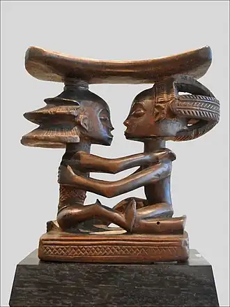 Luba headrest with two caryatid, 19th century, wood, Musée du Quai Branly, Paris