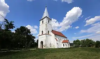 Reformed church in Luncani
