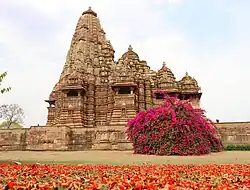 Indian architecture: The Kandariya Mahadeva Temple (Khajuraho, Madhya Pradesh, India), c. 1030