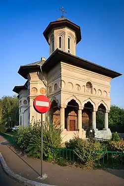 Brâncovenesc - Old St. Eleftherios Church, Bucharest, unknown architect, 1741–1744[20]