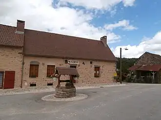 The town hall in Chambonchard