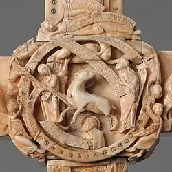 rear, lamb medallion with Synagoga