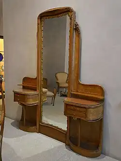 Dressing table from bedroom of Madame Guimard (1909-1912)