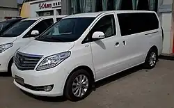 Forthing (Fengxing) CM7 front