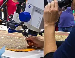 Zeiss Discovery.V8; continuously variable magnification, controlled by the large blue knob