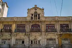 Farid Mansion, on Raja Ghaznafar Ali Street (Somerset Street)