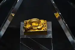 Gold Seal with Dragon Knob