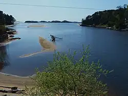 Søgneelva's mouth in Høllefjorden between Åros and Høllen.
