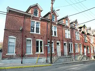 Houses at 838–862 Brightridge Street, built in 1887
