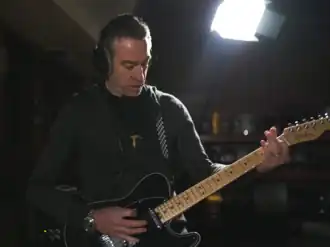 Davies performing in 2020