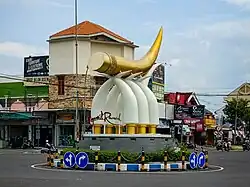 Kartonyono ivory monuments