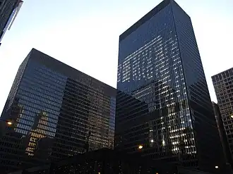 Kluczynski Federal Building and Dirksen United States Courthouse, Chicago, Illinois