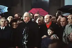Helmut Kohl addressing crowd