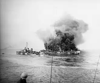 LST-738 and USS Moale DD-693