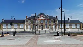 The town hall of Le-Coudray-Montceaux