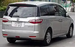 Pre-facelift Luxgen7 2.2 MPV rear view (Vietnam)