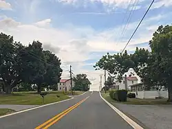 MD 68 eastbound through Pinesburg