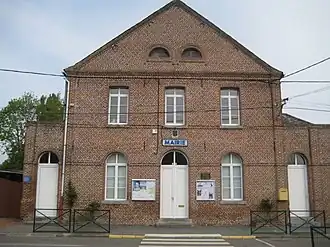 The town hall in Saint-Aybert