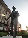 Statue of Mimar Kemaleddin in İzmir