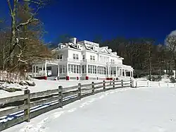 The trail switchbacks near Flat Top Manor at Moses H. Cone Memorial Park. (The trail is not visible from this angle.)