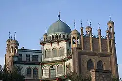 Mosque in the city center of Yanqi