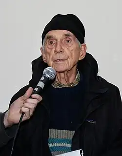 Father Daniel Berrigan speaking at a Witness Against Torture event held on December 18, 2008, in the Lower East Side (New York City).