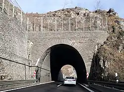 Nasenfels Tunnel
