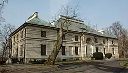Pęcice Palace