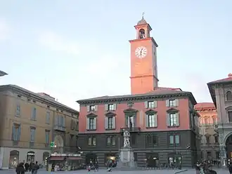 Palazzo del Monte in Piazza del Duomo, with the Fountain of River Crostolo
