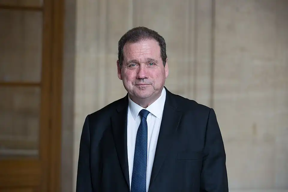 Photo officielle Sénat Max Brisson.jpg