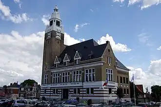 The town hall in Roye
