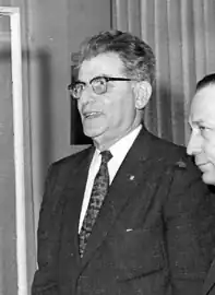 Black-and-white headshot of Mayerberg, at a 3/4 angle