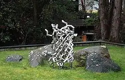 "Steel Fellyfish" sculpture of Green fluorescent protein