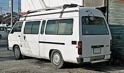Toyota HiAce, Commuter / Ambulance / Van super long high roof, (H7#B / H7#V, 1982–1985)