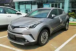 Pre-facelift FAW Toyota IZOA (China)