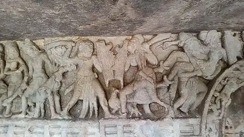 Pillar relief: war scene