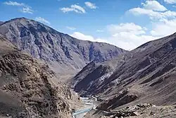 Tsarap gorge south from Padum
