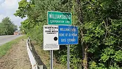 Williamsburg corporation limit sign.