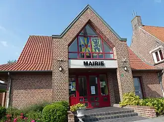 The town hall in Zuytpeene