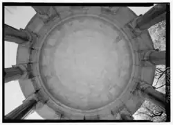 Black and white picture of a dome