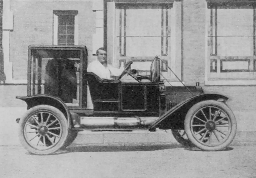 image of glass delivery wagon